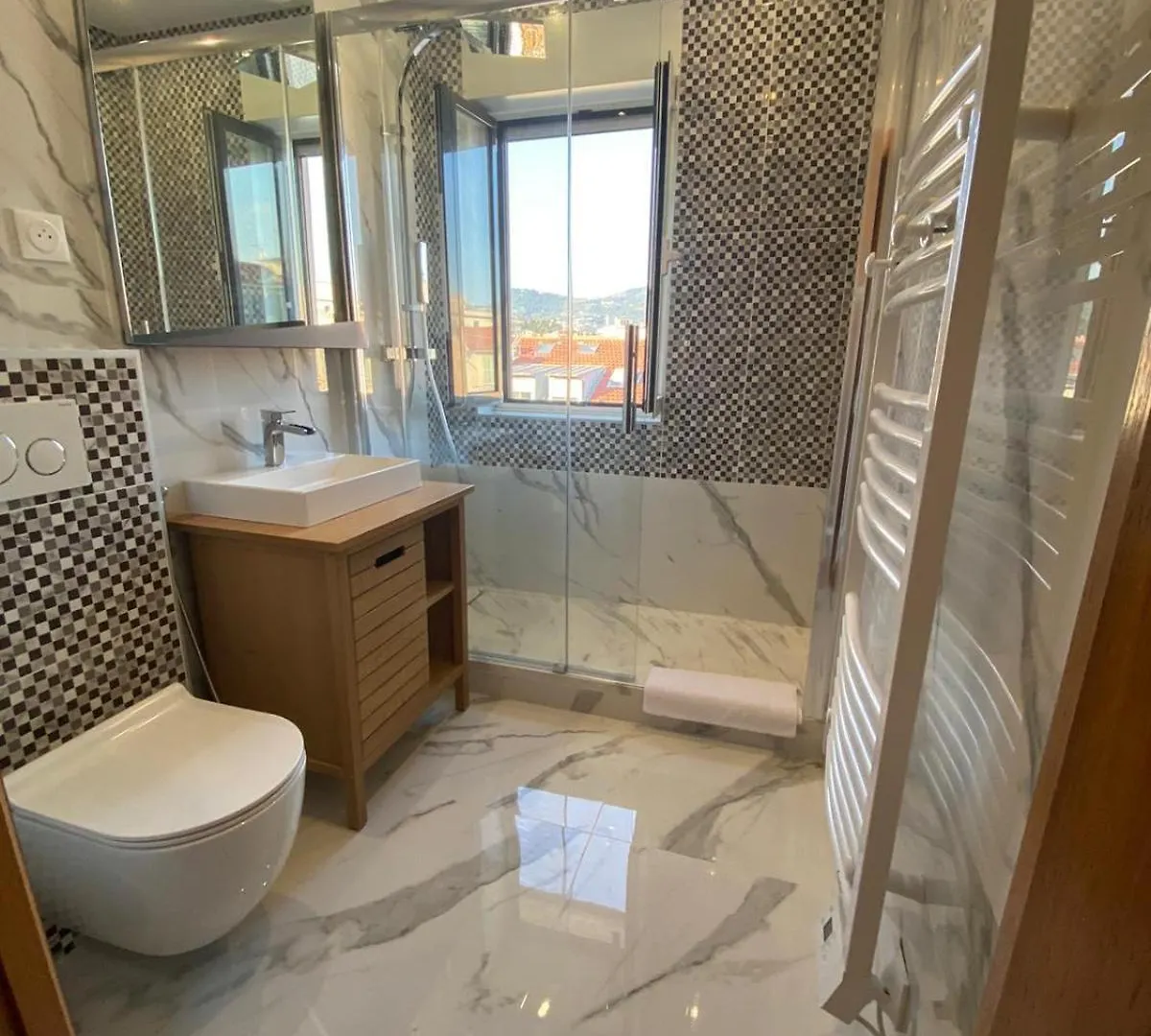 Suite Zara - Wifi, Ac, 4 Pers Nice 0*,  France
