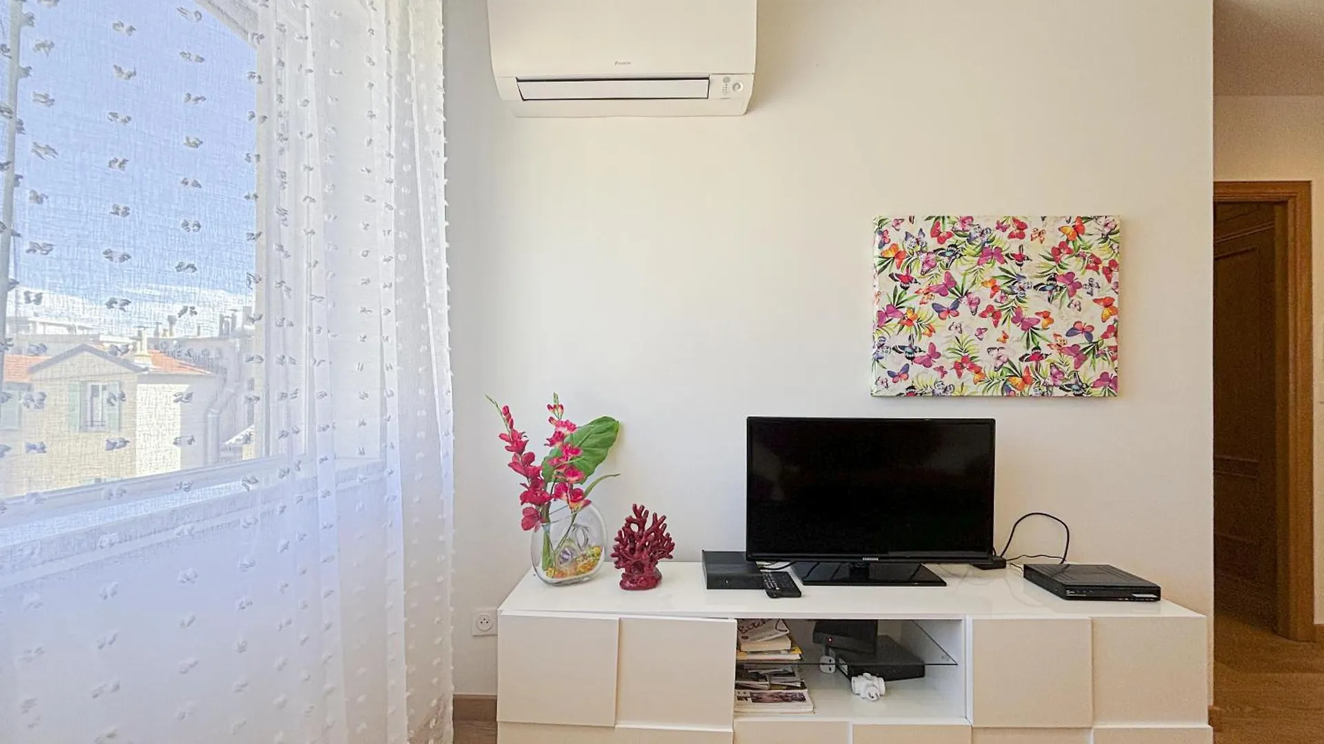 Apartment Suite Zara - Wifi, Ac, 4 Pers Nice